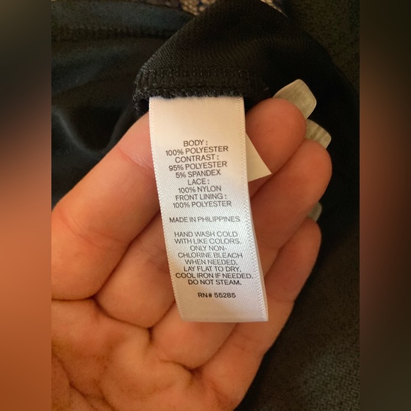 Express Tank Top. NWT. - Picture 5 of 5